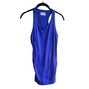 Athleta Fitted Blue Tank Top with Scoop Neckline